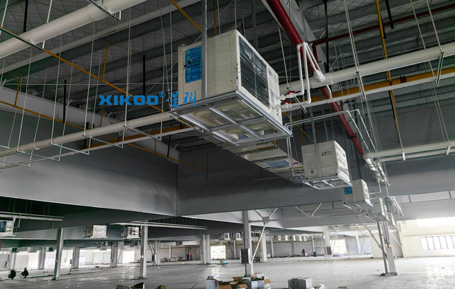 大型制衣廠整體降溫-應(yīng)用工業(yè)省電空調(diào)（蒸發(fā)冷省電空調(diào)）臥式軸流機(jī)