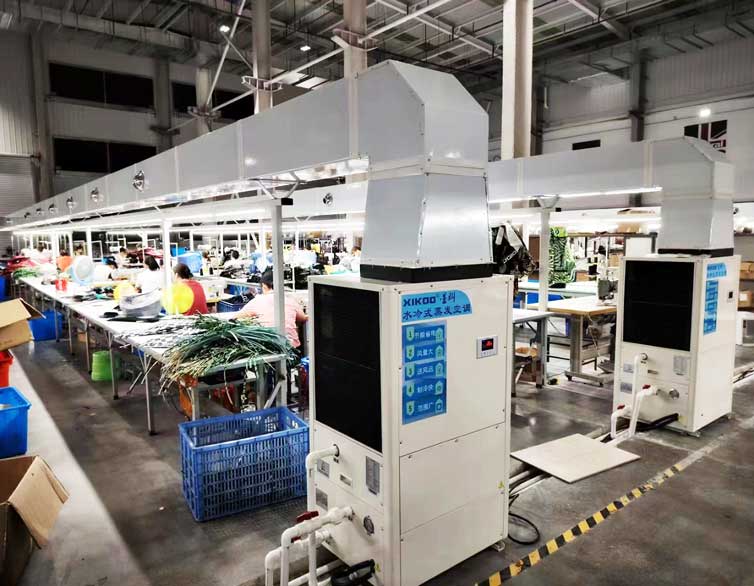 制衣廠區(qū)域崗位降溫，安裝蒸發(fā)冷省電空調(diào)-立式管道機(jī)