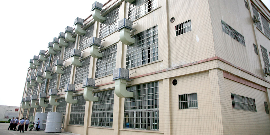 廣東某戒毒所生產(chǎn)車間選擇星科環(huán)?？照{(diào)冷風(fēng)機(jī)