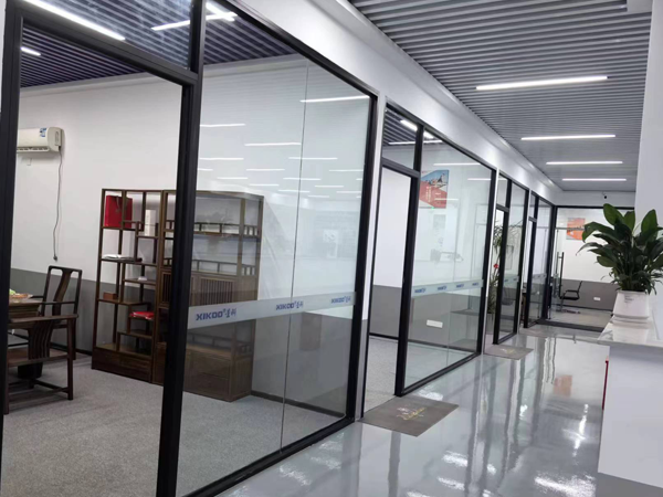 星科環(huán)?？照{(diào),工業(yè)省電空調(diào)廠家-溫州運(yùn)營(yíng)中心辦公室